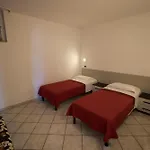 מלון דירות La Madrugada 4*