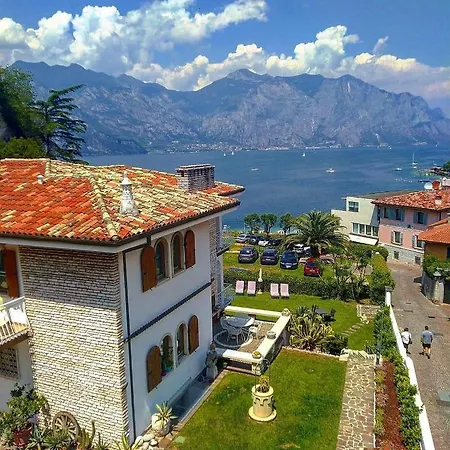 La Madrugada Aparthotel Malcesine