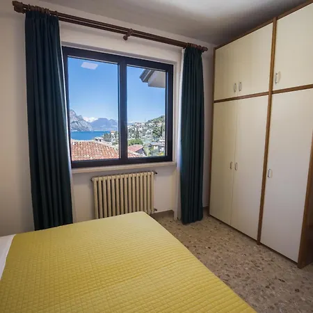 La Madrugada Aparthotel Malcesine