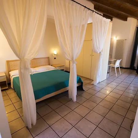 La Madrugada Aparthotel