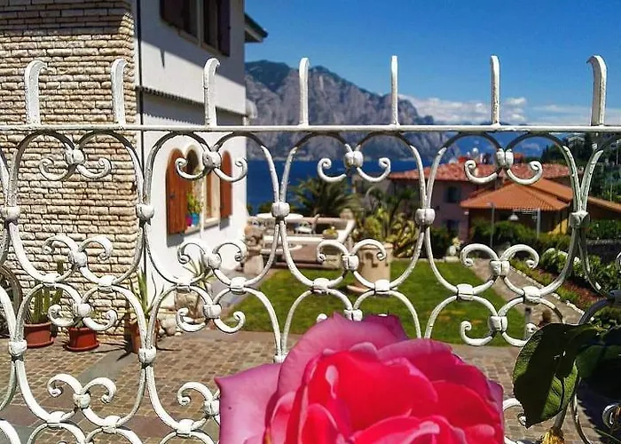 La Madrugada Apart-hotel Malcesine