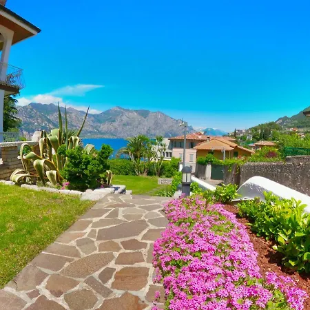 Apartmanhotel La Madrugada Malcesine