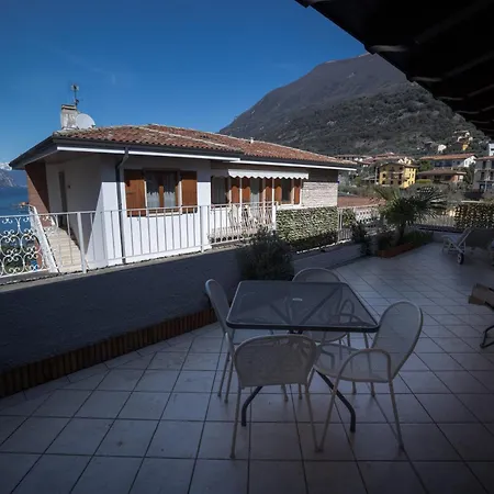La Madrugada Apartmanhotel *