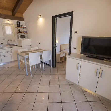 Apartmanhotel La Madrugada Malcesine