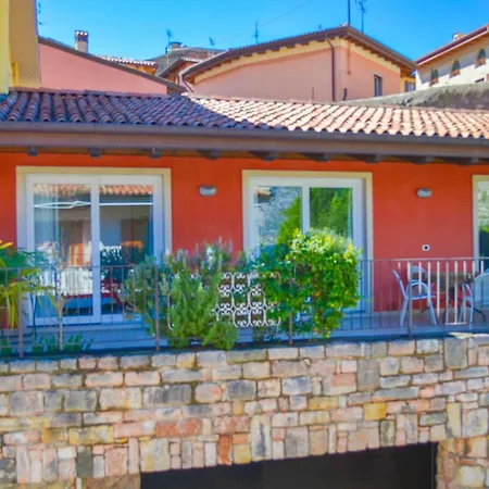 아파트호텔 La Madrugada 4*