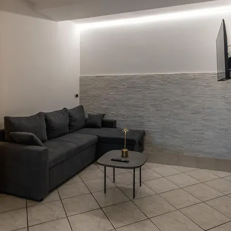 La Madrugada Apartmanhotel Malcesine
