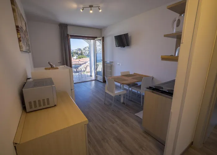 La Madrugada 아파트호텔 4*